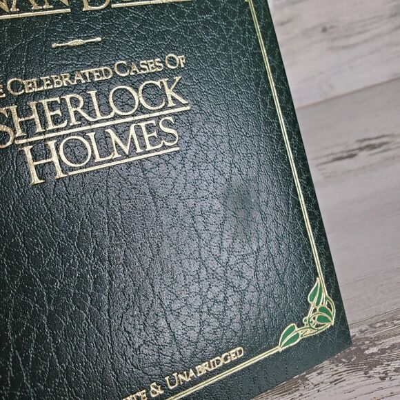 Treasury of World Masterpieces: The Celebrated Cases of Sherlock Holmes 1981 - Picture 8 of 9